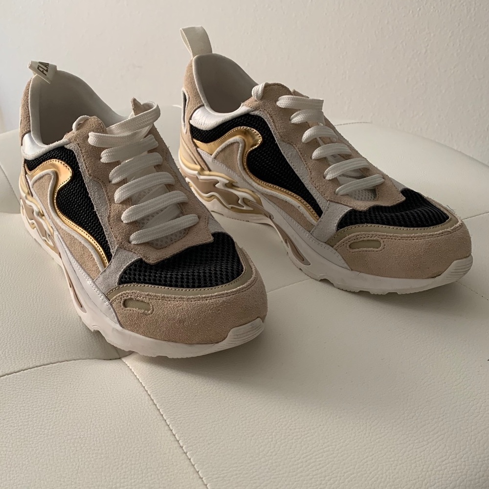 Sandro sneakers flame